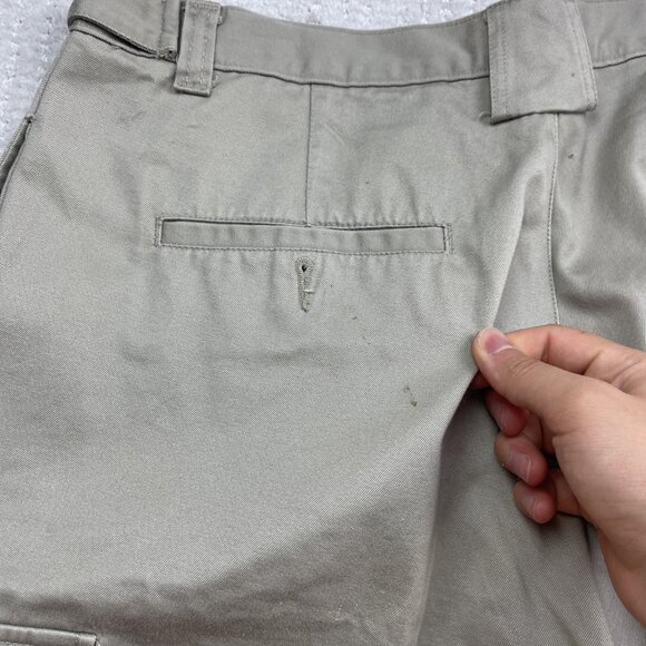 PGA Tour Men’s Cargo Golf Shorts Khaki Beige Size 36 Performance Sports Pockets - Picture 8 of 14